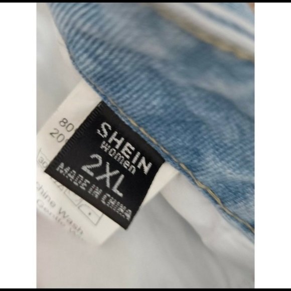 Distressed jeans sz 2X distressed boyfriend jeans XXL High Rise denim jeans - Picture 6 of 7